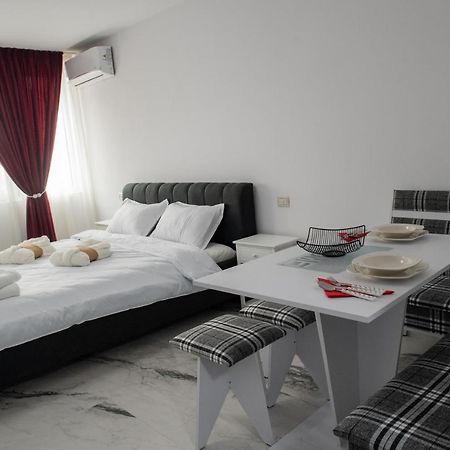 Apart Hotel Center Piatra Neamţ 外观 照片